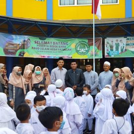 KH. Anwar Zahid Berkunjung ke PAUD Islam Hidayatullah: Sebuah Hari Berkesan